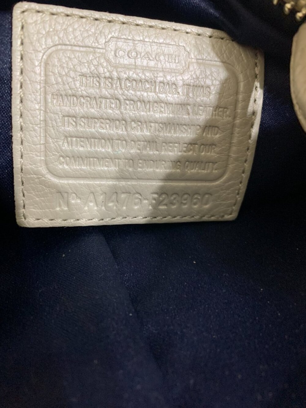 COACH White Pearlized Pebbled Leather AVERY Hobo F23960 - Picture 10 of 15